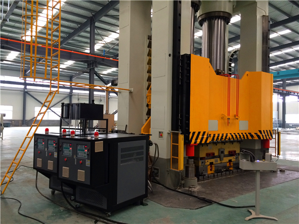 碳纤维模压模温机 碳纤维模压模温机