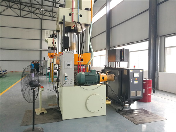 模温机的油箱有什么作用 模温机的油箱有什么作用