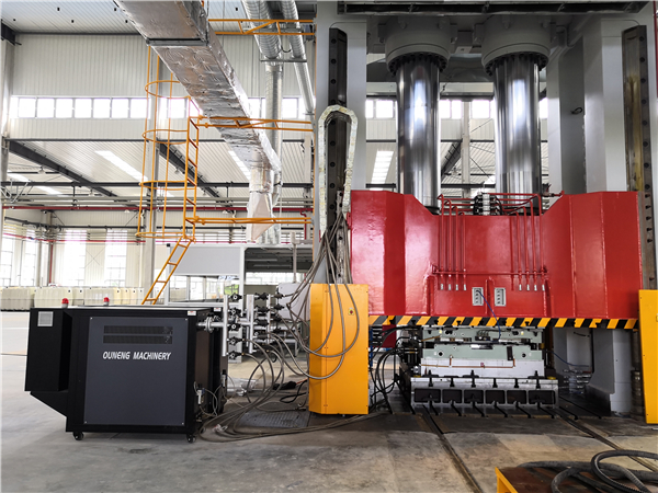 SMC玻璃钢复合材料成型油温机作用 SMC玻璃钢复合材料成型油温机作用