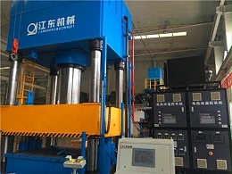 没有模温机怎么给模具加热，神奇操作看「恒盛机械」