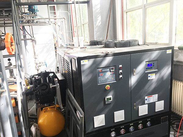 实验室冷热一体机2 实验室冷热一体机2