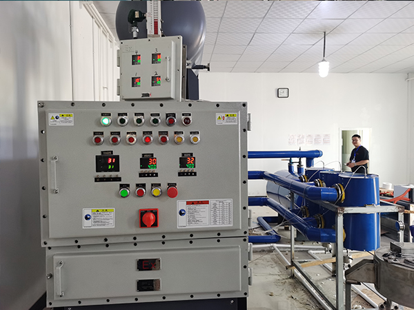 反应釜配套油加热器2 反应釜配套油加热器2