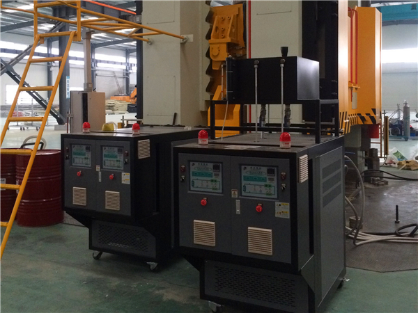 350度超高温油温机 350度超高温油温机