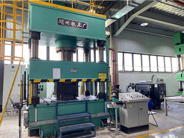 新能源控温模温机2 新能源控温模温机2