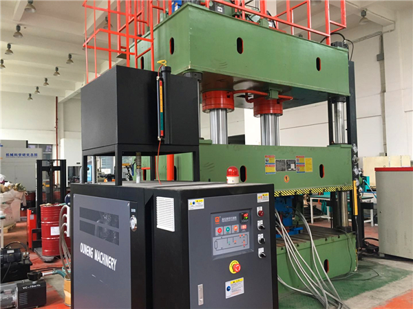 玻璃钢复合材料模温机 (3) 玻璃钢复合材料模温机 (3)