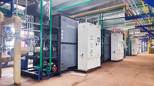 防爆有机热载体锅炉正压柜通什么气体？