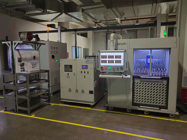 水冷式冷热一体机2 水冷式冷热一体机2