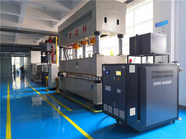 碳纤维复合材料模压工艺 碳纤维复合材料模压工艺