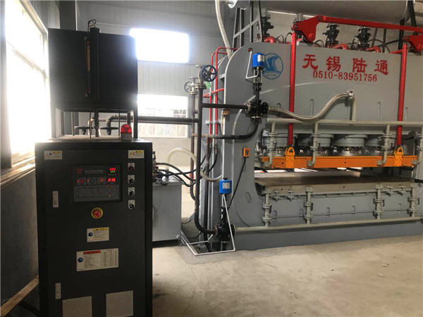 热压机用电加热导热油炉两大好处 热压机用电加热导热油炉两大好处