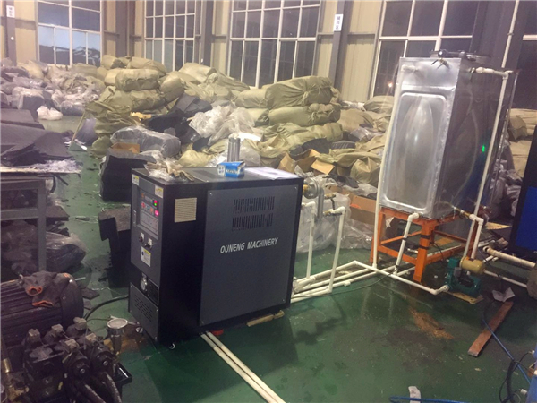 98℃水式模温机应用解析「金海岸注册机械」水式模温机行家